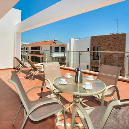 ヴィラ Seafront プロタラス