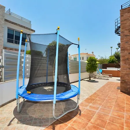 فيلة Seafront بروتاراس