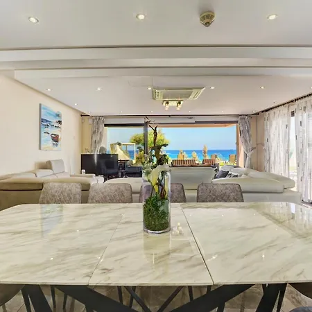 Seafront * بروتاراس