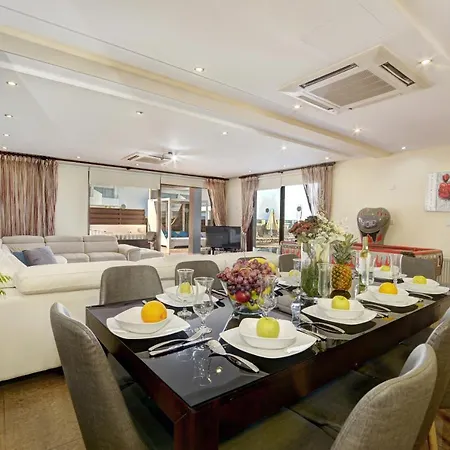 Seafront بروتاراس