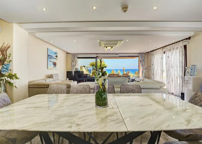 Seafront * Πρωταράς